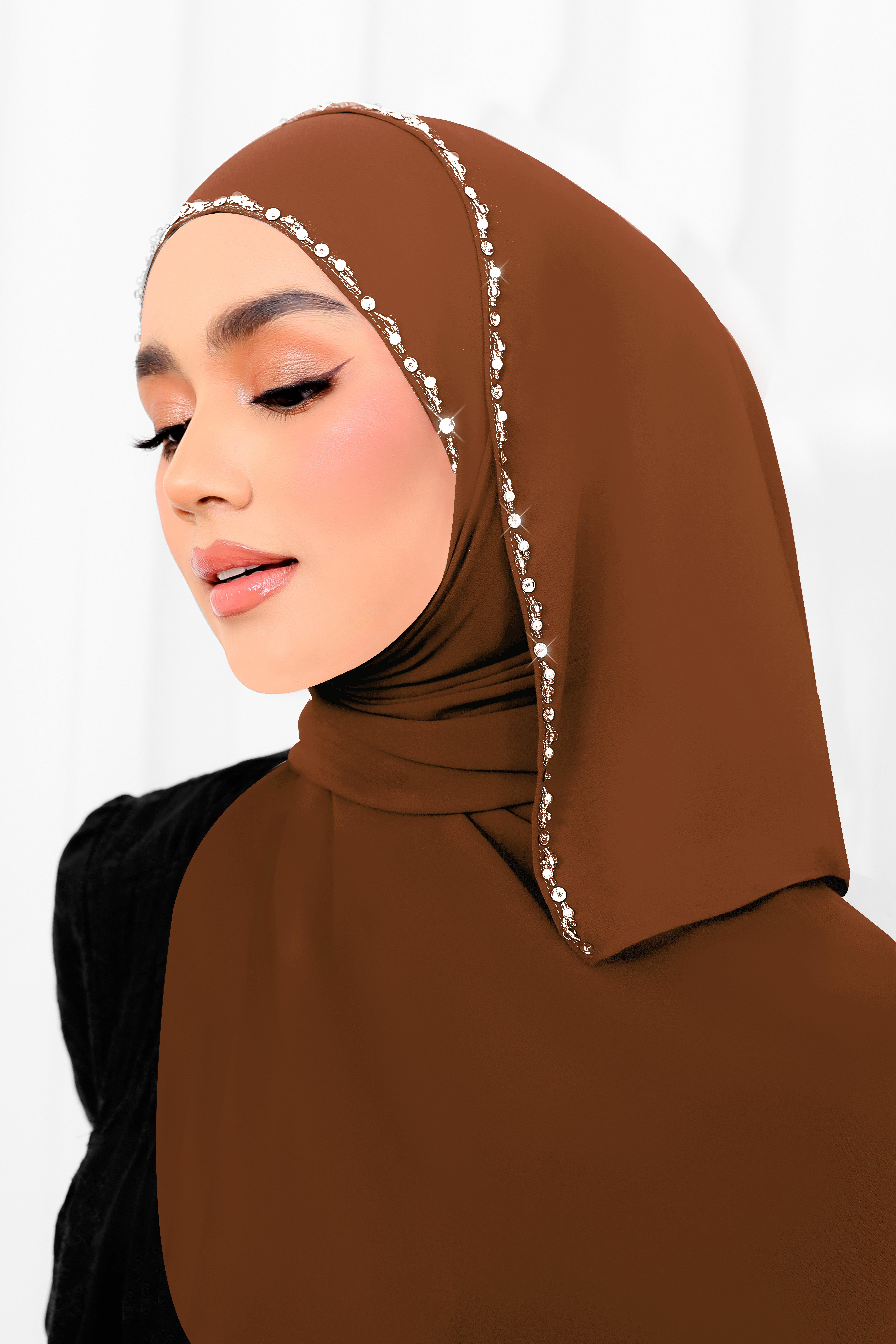 SHASMEEN Beads Long Shawl in Tawny